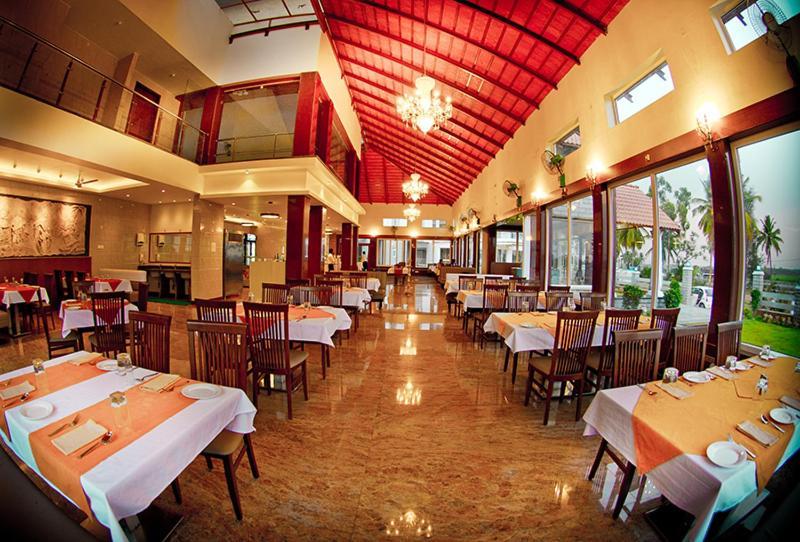 Apoorva Resorts ダーヴァナゲレ エクステリア 写真