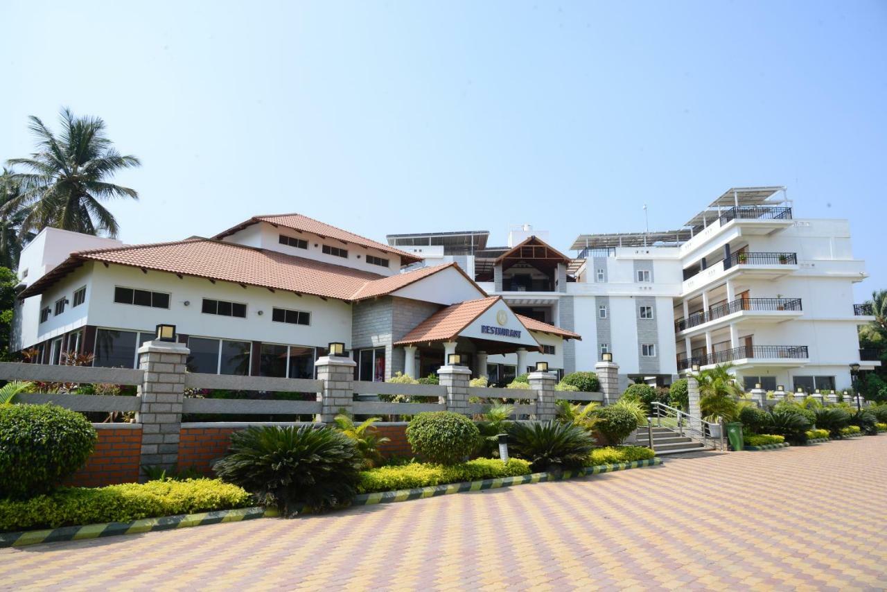 Apoorva Resorts ダーヴァナゲレ エクステリア 写真